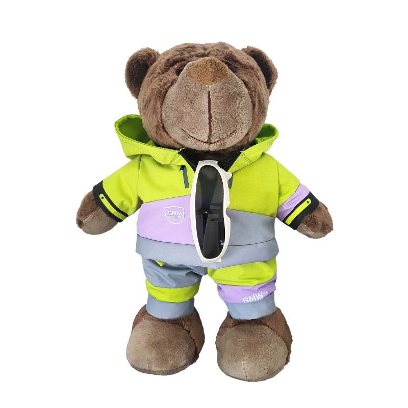 Ski bear